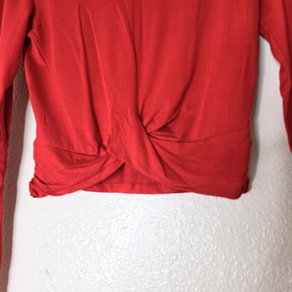 Ambiance Twist Front Crop Tops Lot 2 Red &:Black Long Sleeve Size S - Picture 3 of 13